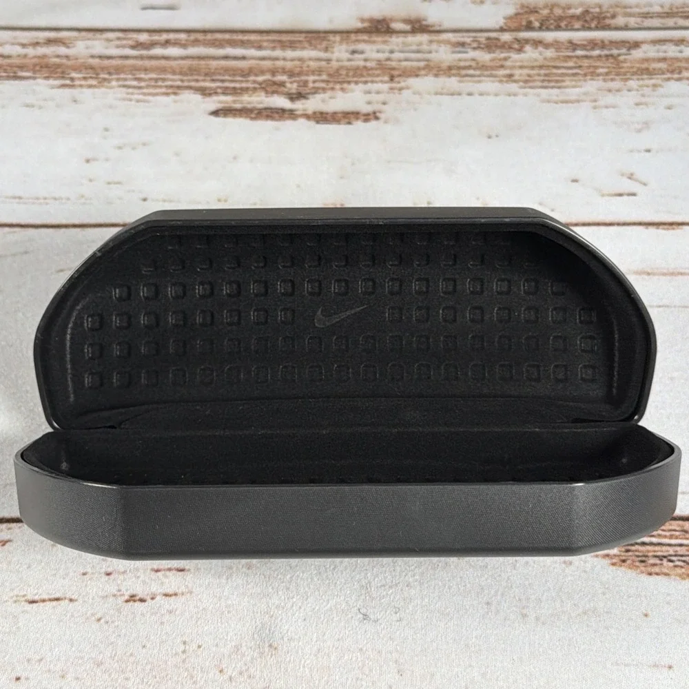 Nike Vision Black Hard Shell Protective Eyeglass Sunglasses Case Italy Used